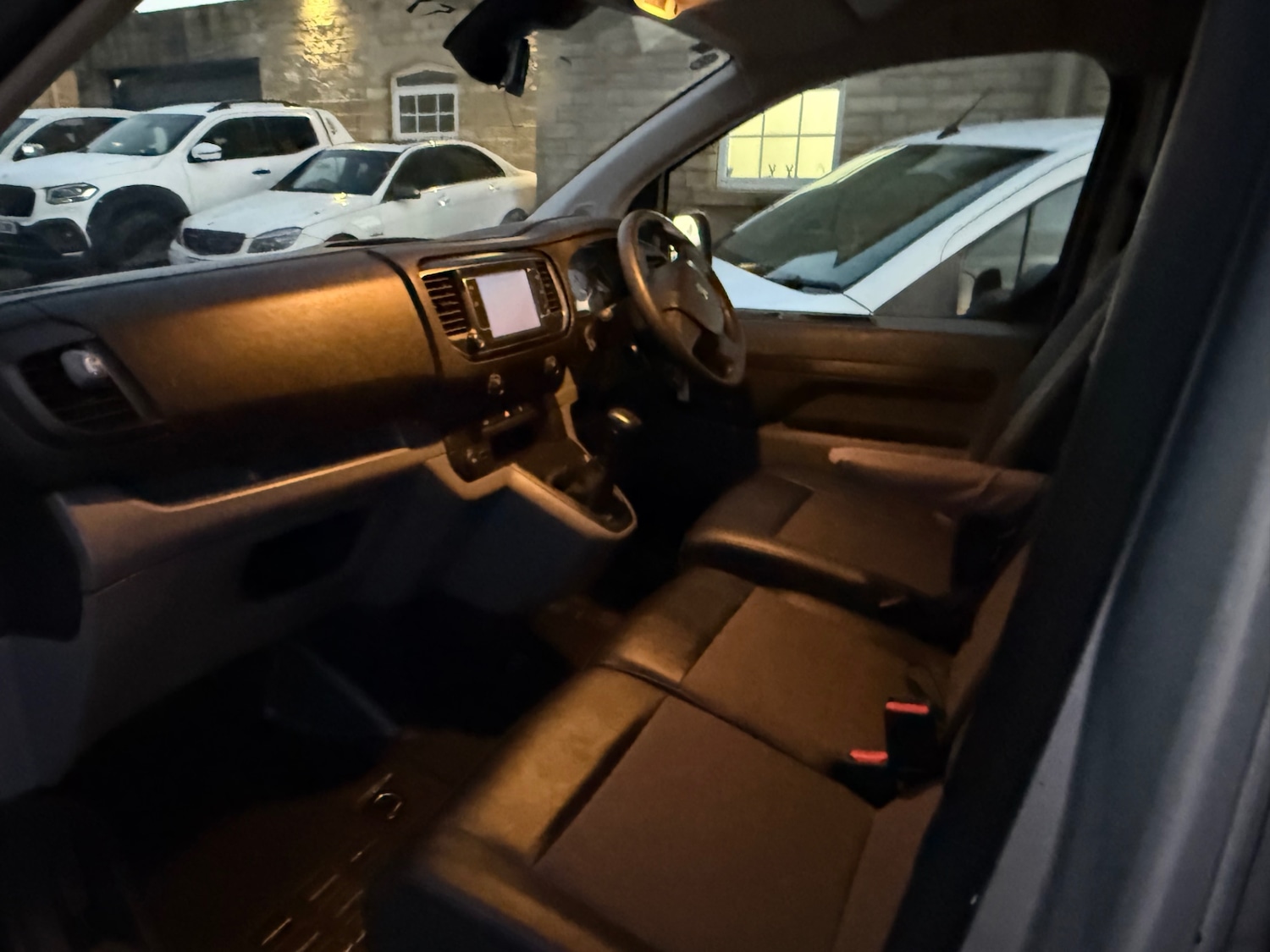 Used Peugeot Expert 2018 for sale - 77011637: Photo 5