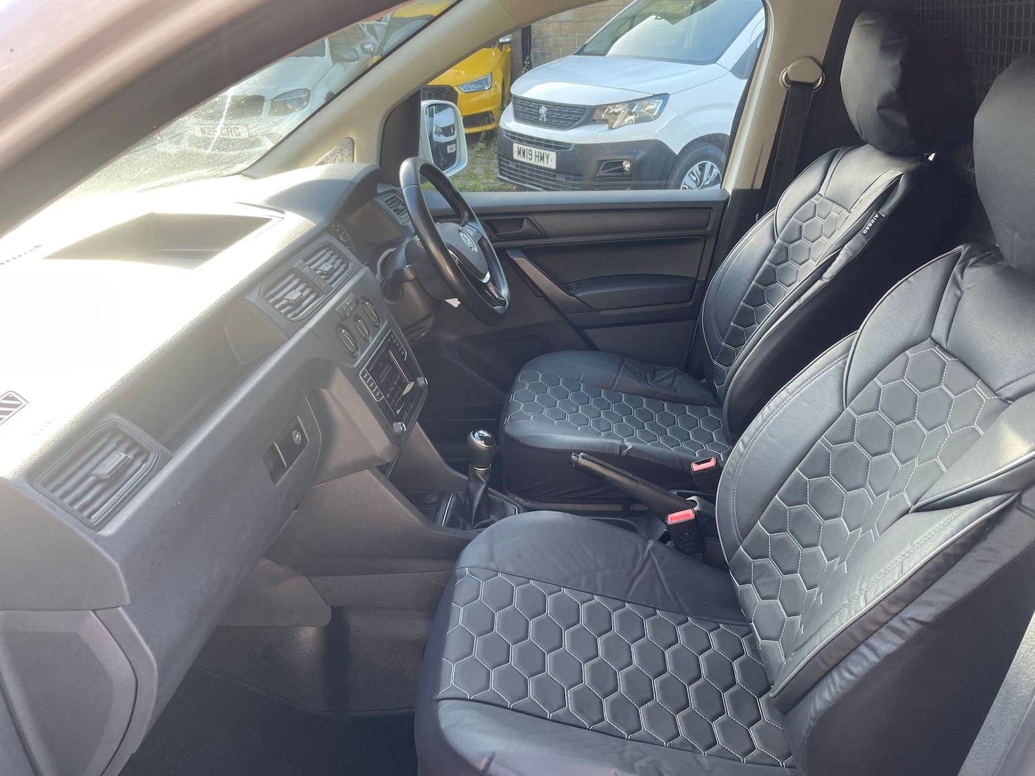 Used Volkswagen Caddy 2017 for sale - 76394933: Photo 13