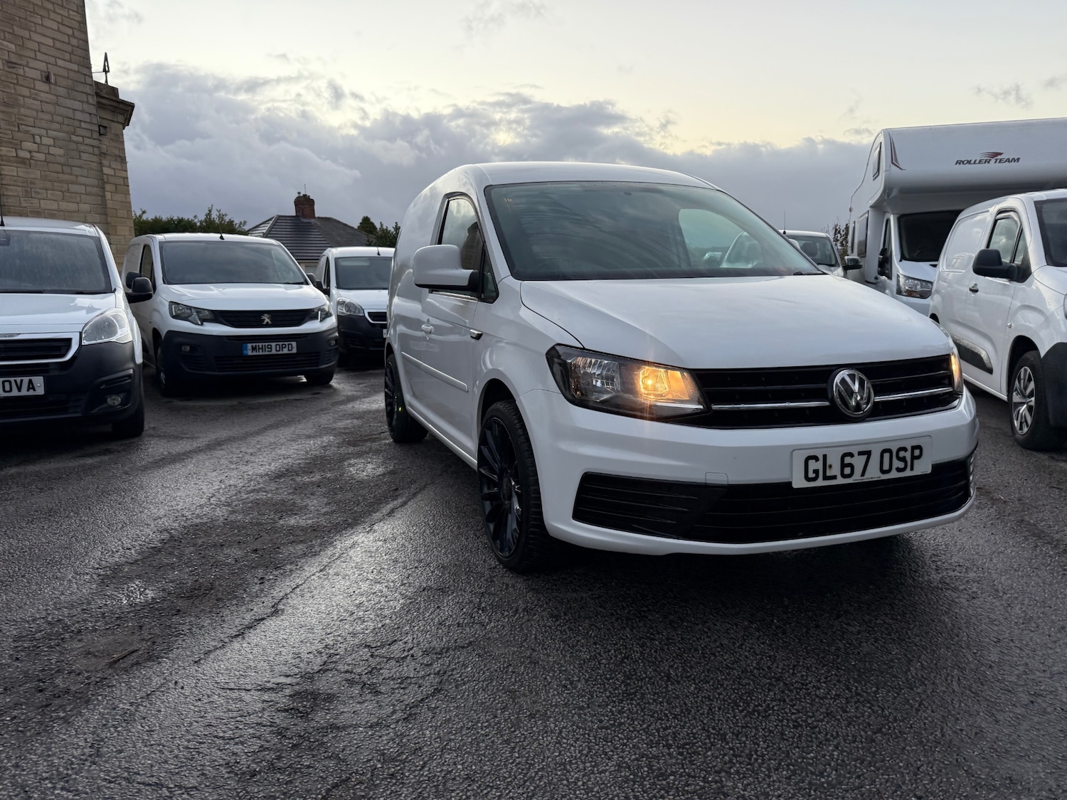 Used Volkswagen Caddy 2017 for sale - 76394933: Photo 17