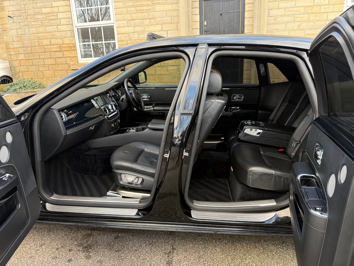 Used Rolls-Royce Ghost 2010 for sale - 77819145: Photo 49