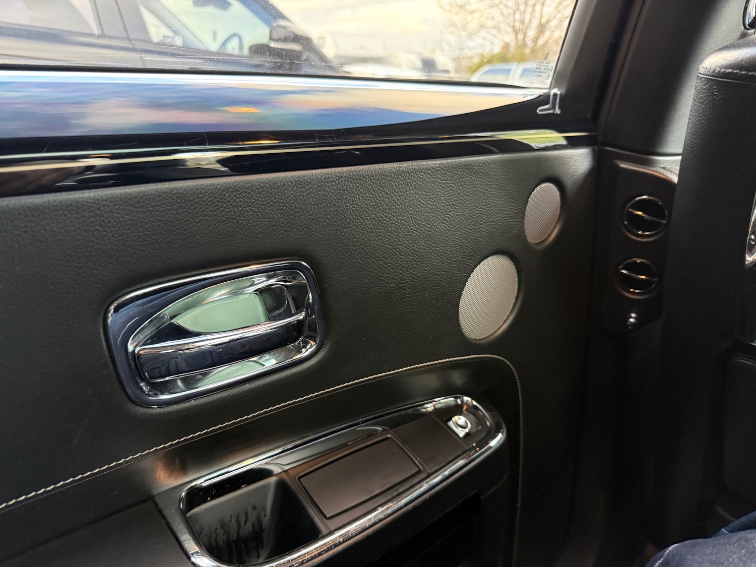 Used Rolls-Royce Ghost 2010 for sale - 77819145: Photo 51