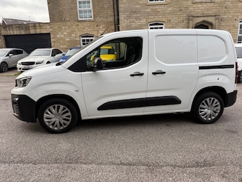 Used Peugeot Partner 2019 for sale - 76064283: Photo