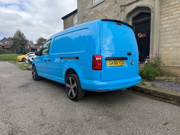 Used Volkswagen Caddy Maxi 2016 for sale - 79854856: Photo