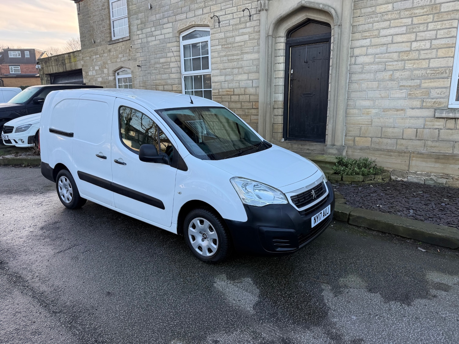 Used Peugeot Partner 2017 for sale - 77222919: Photo 10