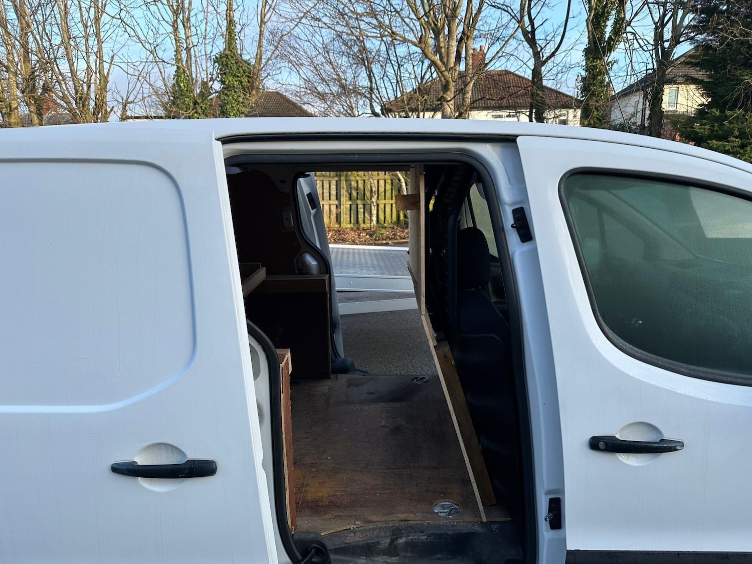 Used Peugeot Partner 2017 for sale - 77222919: Photo 2