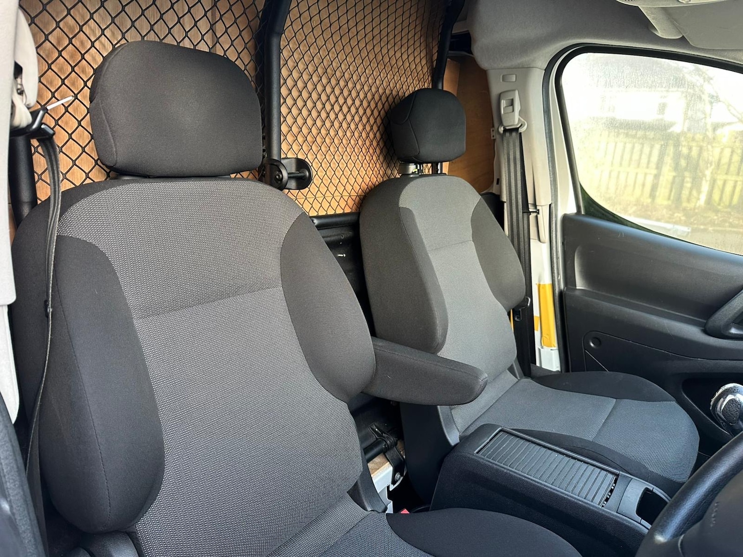 Used Peugeot Partner 2017 for sale - 77222919: Photo 20