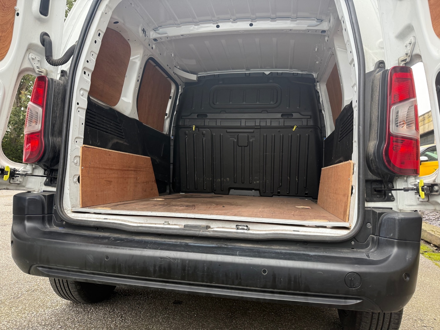 Used Peugeot Partner 2019 for sale - 76347331: Photo 10