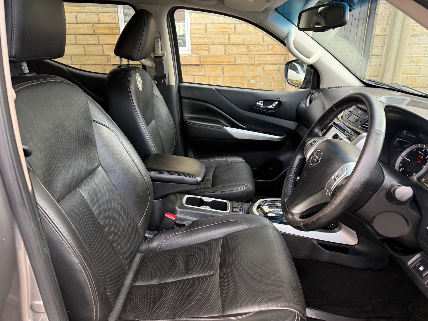 Used Nissan Navara 2016 for sale - 77160617: Photo 30