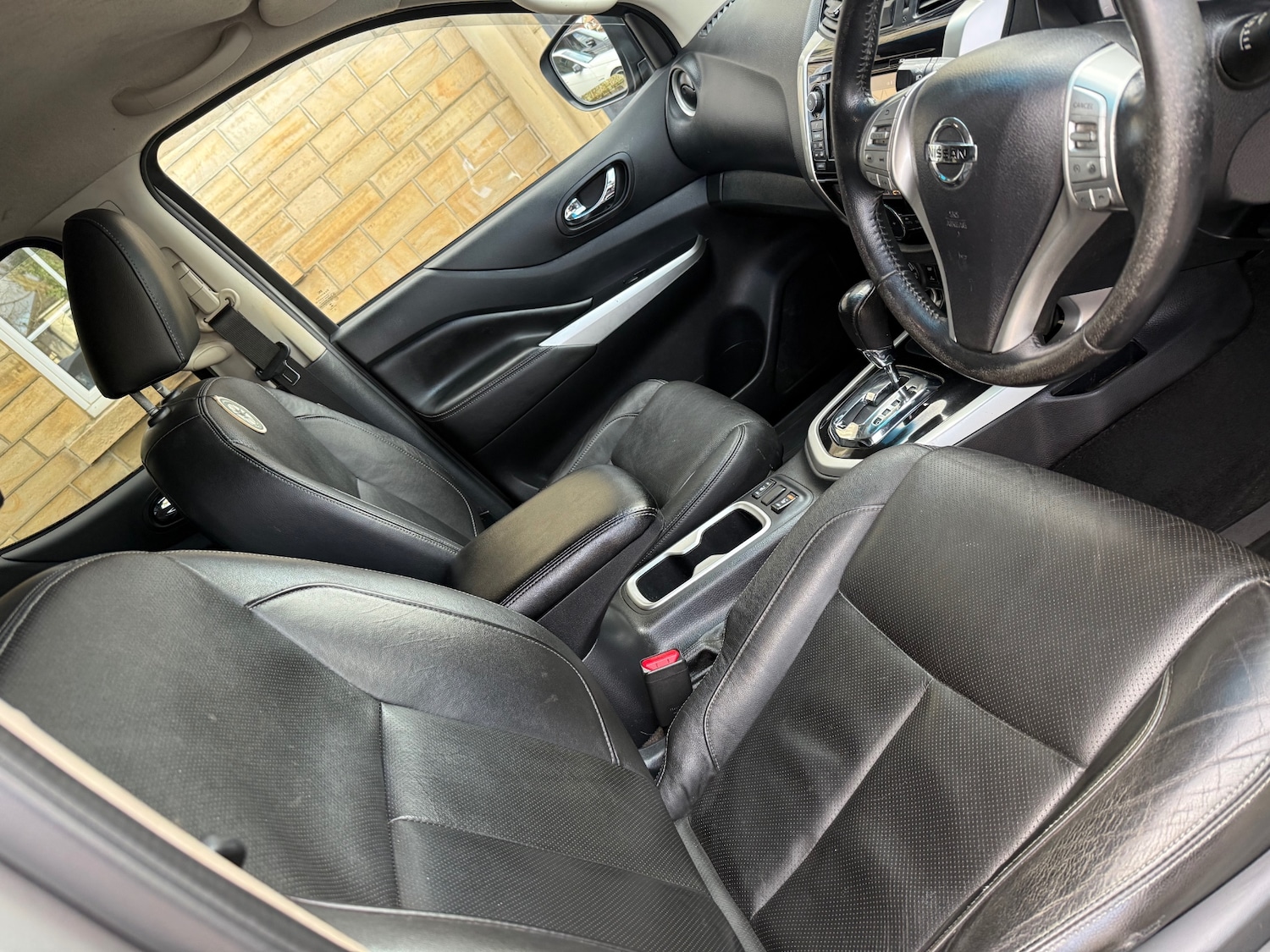 Used Nissan Navara 2016 for sale - 77160617: Photo 31