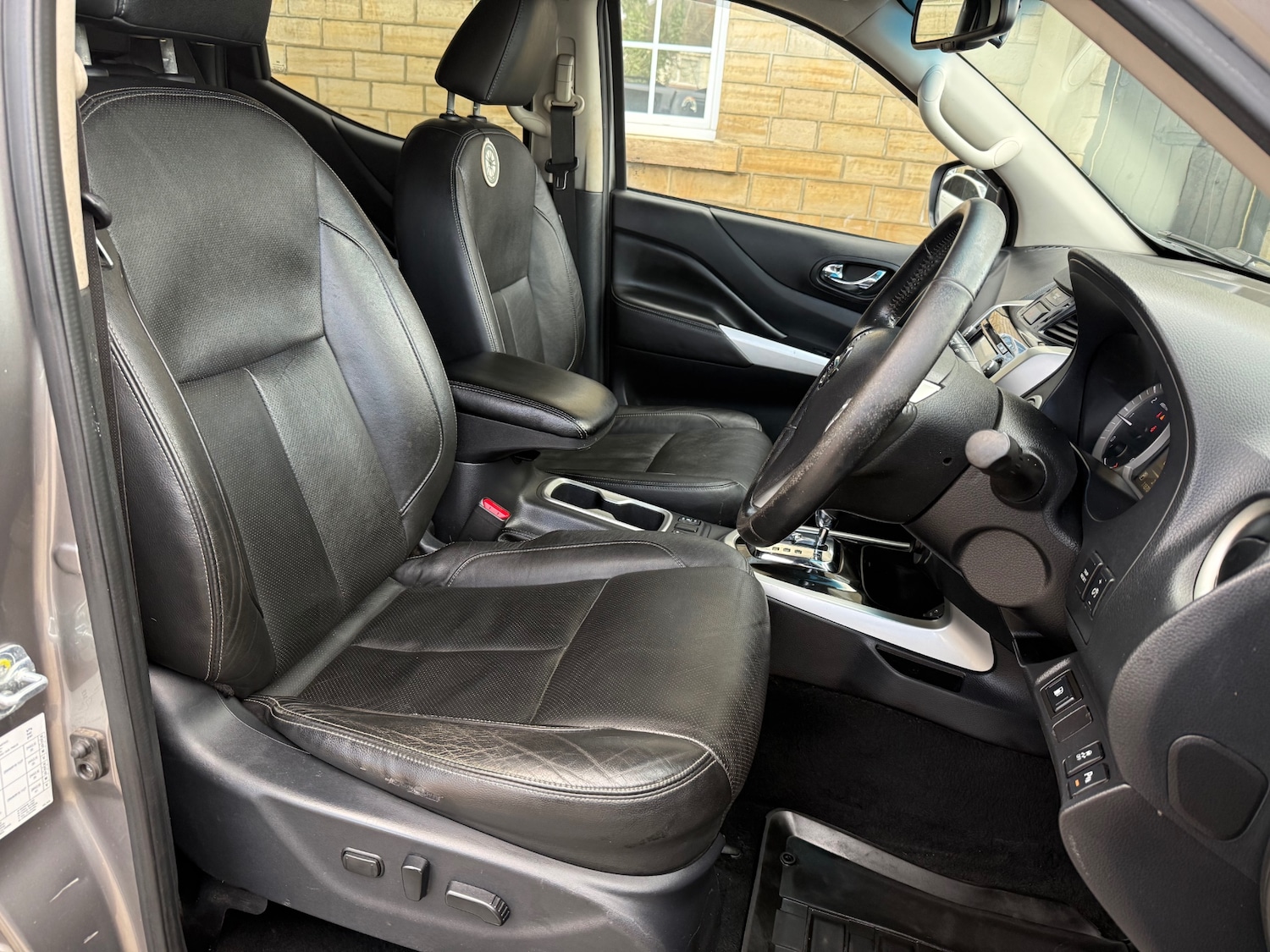 Used Nissan Navara 2016 for sale - 77160617: Photo 32