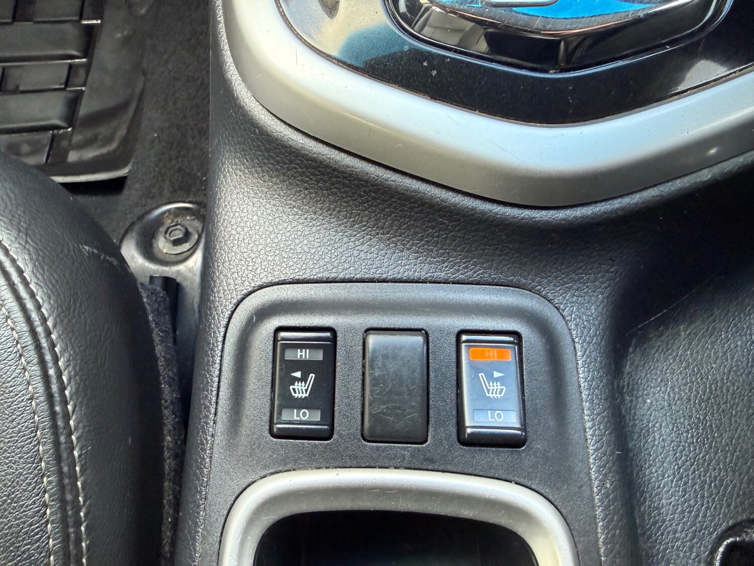 Used Nissan Navara 2016 for sale - 77160617: Photo 46