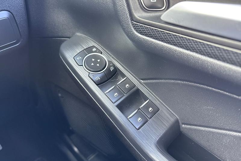 Used Ford Kuga 2022 for sale - 76391378: Photo 16