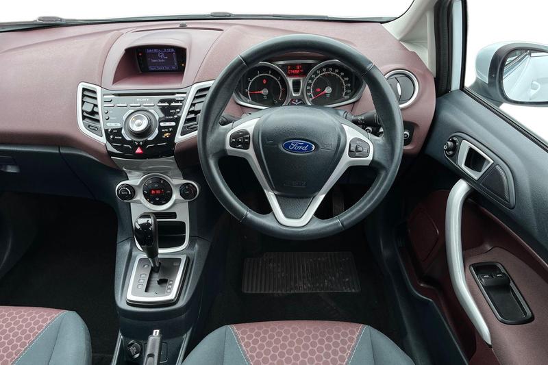 Used Ford Fiesta 2012 for sale - 76266051: Photo 11