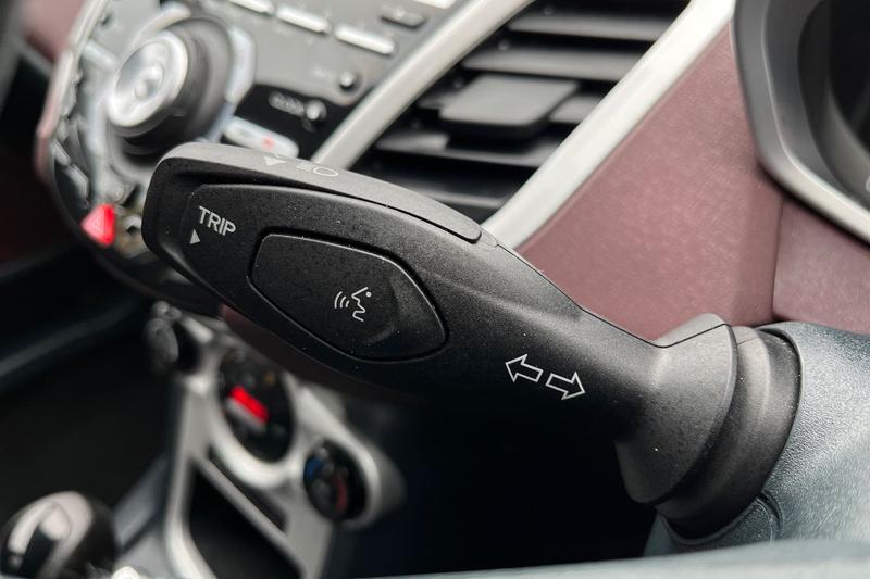 Used Ford Fiesta 2012 for sale - 76266051: Photo 14