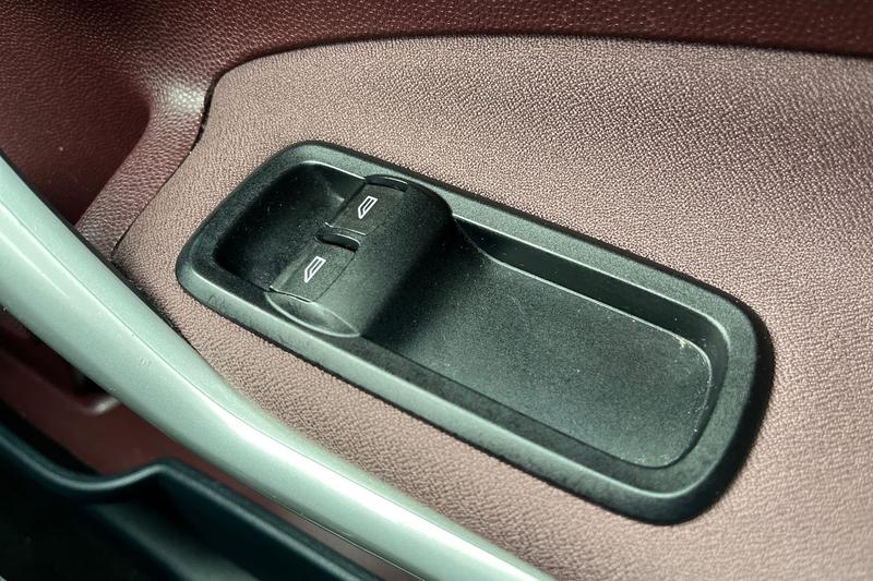 Used Ford Fiesta 2012 for sale - 76266051: Photo 16