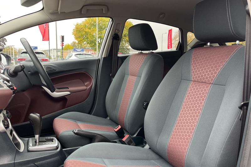 Used Ford Fiesta 2012 for sale - 76266051: Photo 19