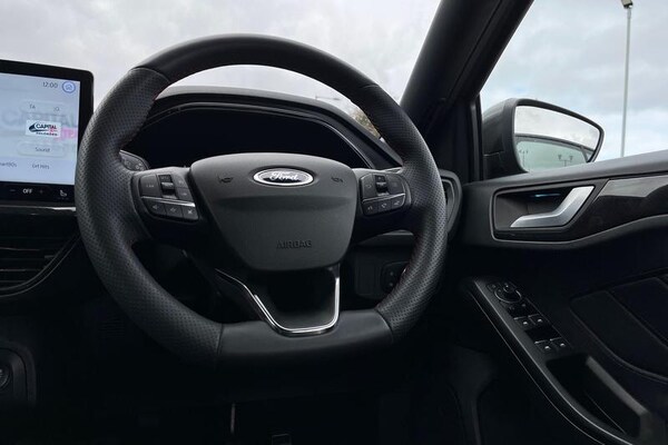 Used Ford Focus 2023 for sale - 76209340: Photo 12