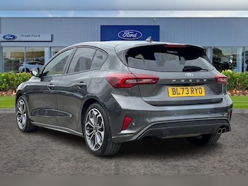 Used Ford Focus 2023 for sale - 76209340: Photo 2
