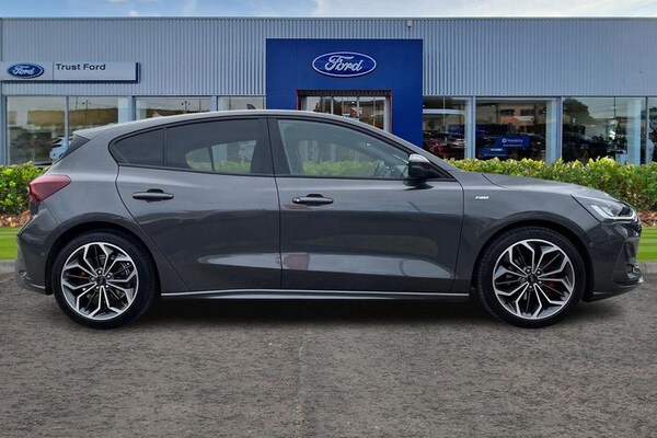 Used Ford Focus 2023 for sale - 76209340: Photo 3