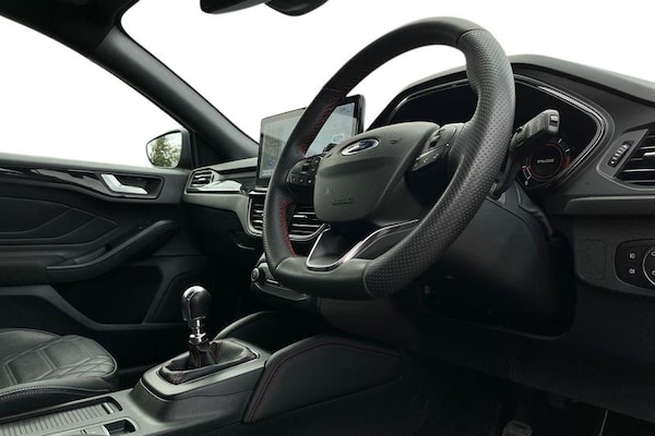 Used Ford Focus 2023 for sale - 76209340: Photo 9