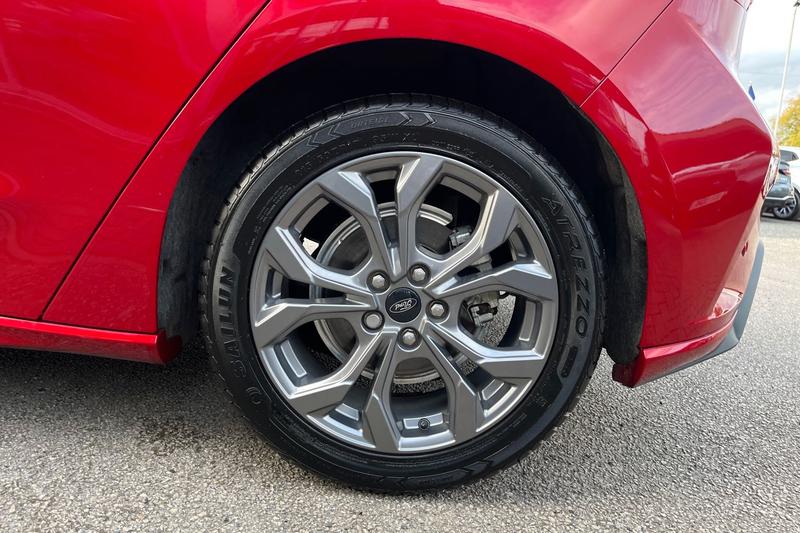 Used Ford Focus 2023 for sale - 77088125: Photo 8