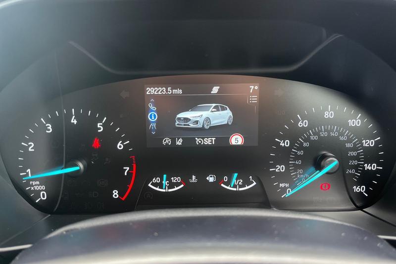 Used Ford Focus 2023 for sale - 78087866: Photo 13