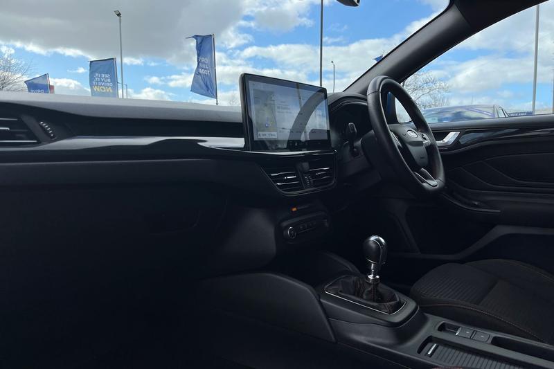 Used Ford Focus 2023 for sale - 78087866: Photo 18