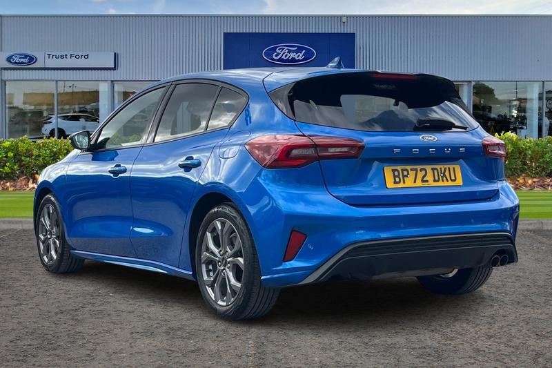 Used Ford Focus 2023 for sale - 78087866: Photo 2