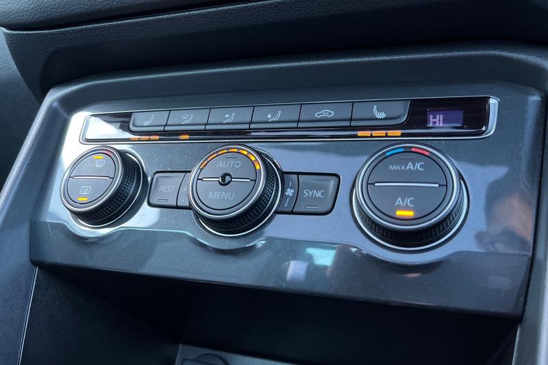 Used Volkswagen Tiguan 2020 for sale - 77397089: Photo 33