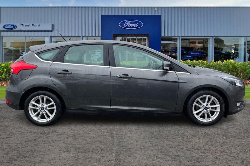 Used Ford Focus 2016 for sale - 77691612: Photo 3