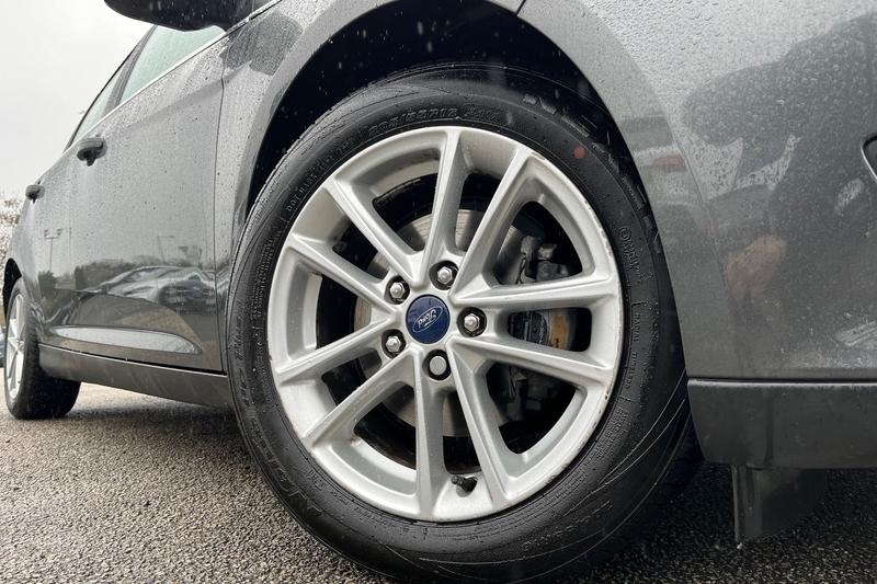 Used Ford Focus 2016 for sale - 77691612: Photo 8