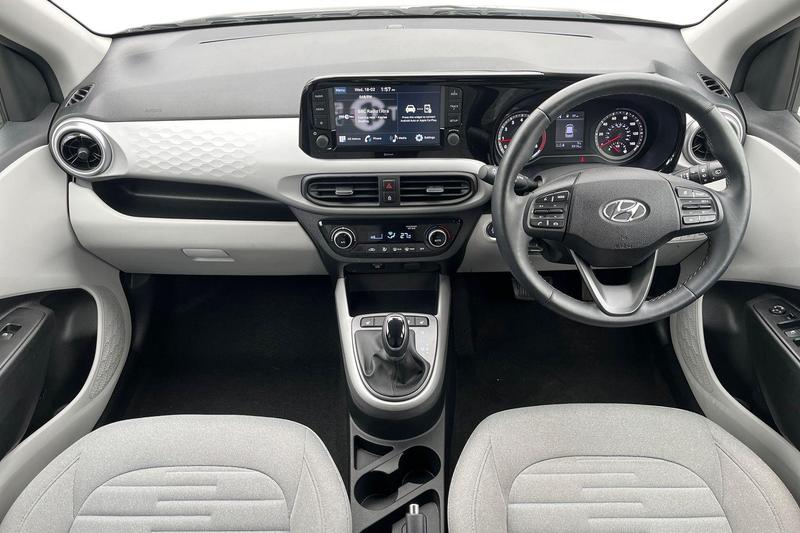 Used Hyundai i10 2023 for sale - 77641433: Photo 10