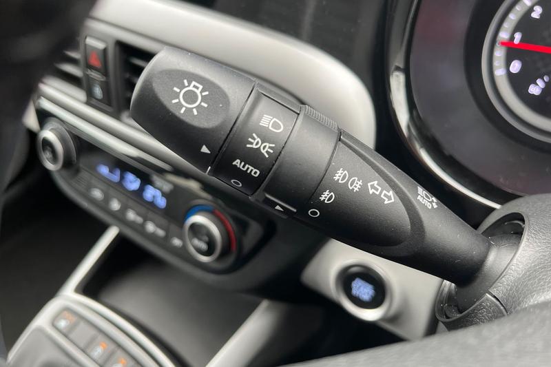 Used Hyundai i10 2023 for sale - 77641433: Photo 14