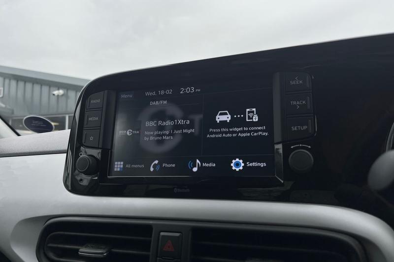 Used Hyundai i10 2023 for sale - 77641433: Photo 29