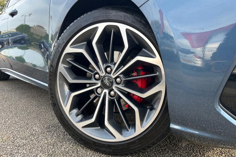 Used Ford Focus 2022 for sale - 76405328: Photo 8