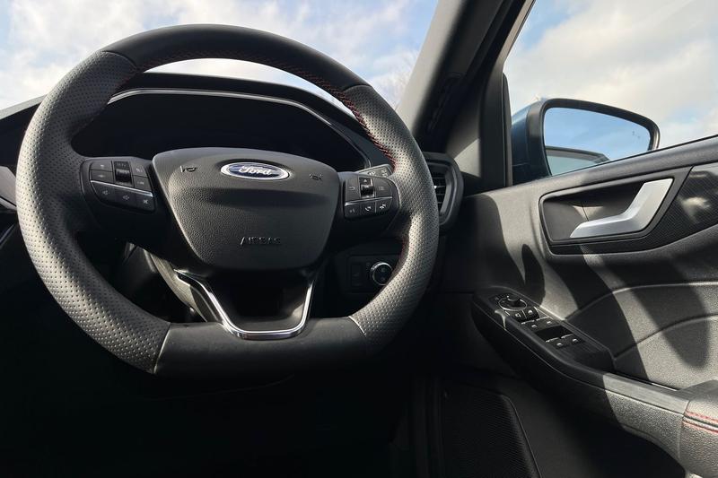 Used Ford Kuga 2023 for sale - 77665647: Photo 12