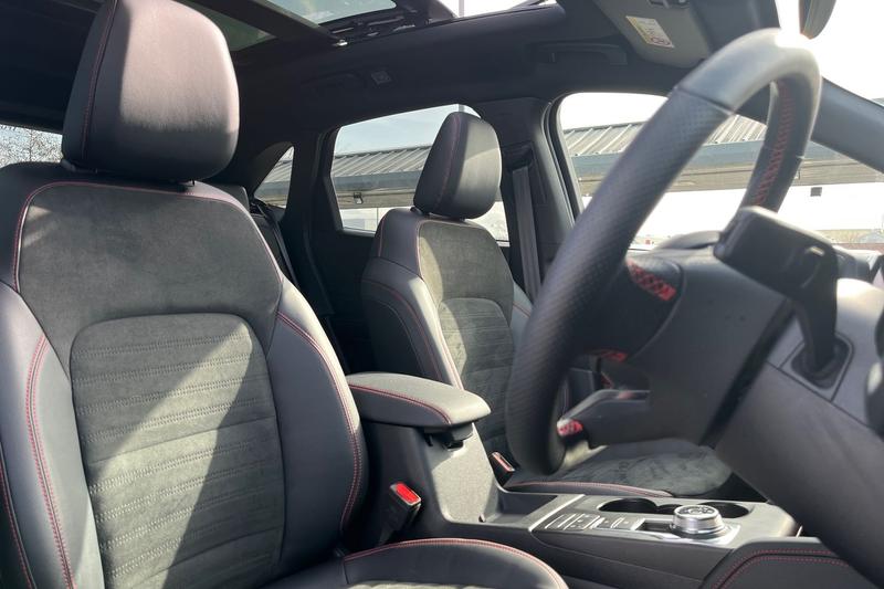 Used Ford Kuga 2023 for sale - 77665647: Photo 17