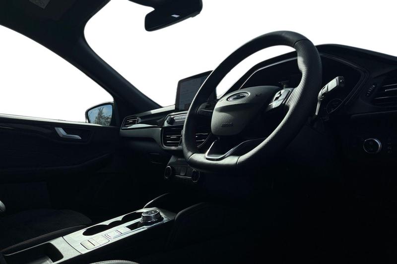 Used Ford Kuga 2023 for sale - 77665647: Photo 9