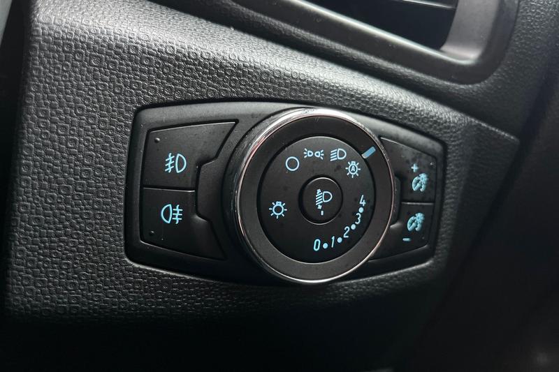 Used Ford Ecosport 2019 for sale - 77192886: Photo 24