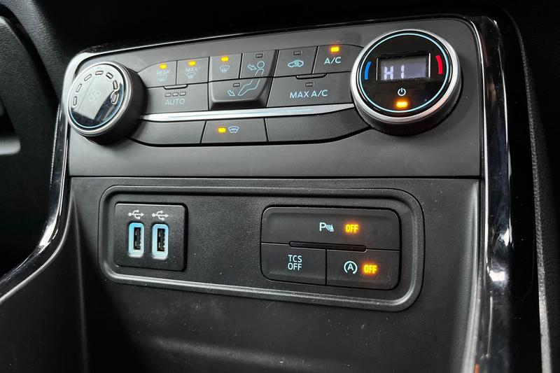 Used Ford Ecosport 2019 for sale - 77192886: Photo 32