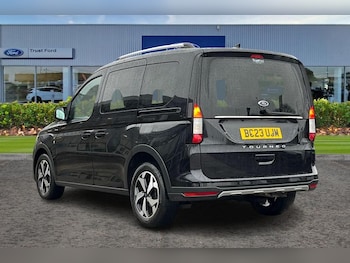 Used Ford Tourneo Connect 2023 for sale - 77462444: Photo
