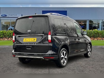 Used Ford Tourneo Connect 2023 for sale - 77462444: Photo
