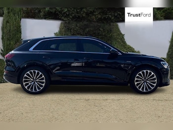 Used Audi e-tron 2021 for sale - 79460132: Photo
