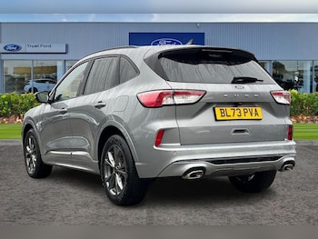 Used Ford Kuga 2023 for sale - 76266025: Photo 2