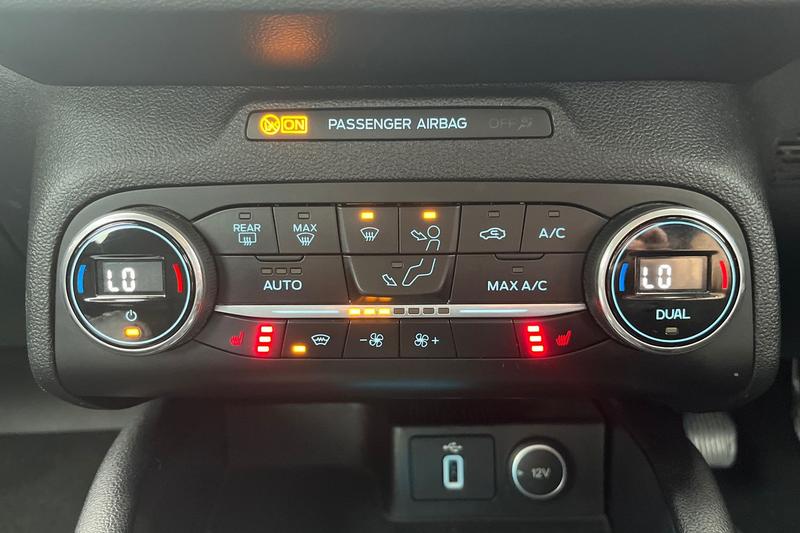 Used Ford Focus 2018 for sale - 76184389: Photo 31