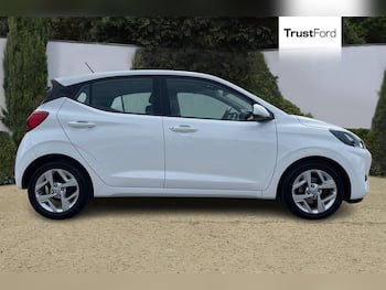 Used Hyundai i10 2022 for sale - 79647009: Photo