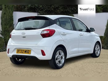 Used Hyundai i10 2022 for sale - 79647009: Photo