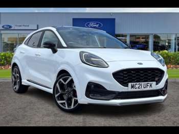2021 - 1.5 EcoBoost ST 5dr ** Sync 3 - Heated Seats / Steering - Wireless Charging
