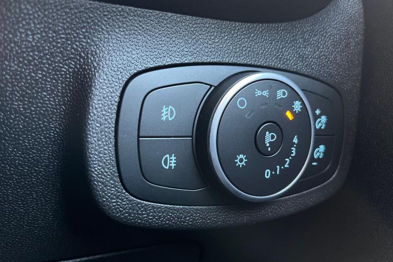 Used Ford Fiesta 2018 for sale - 77926717: Photo 24