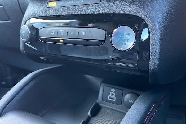 Used Ford Kuga 2024 for sale - 73602300: Photo 35